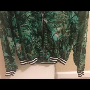 Light jacket juicy couture is XS but also fits S